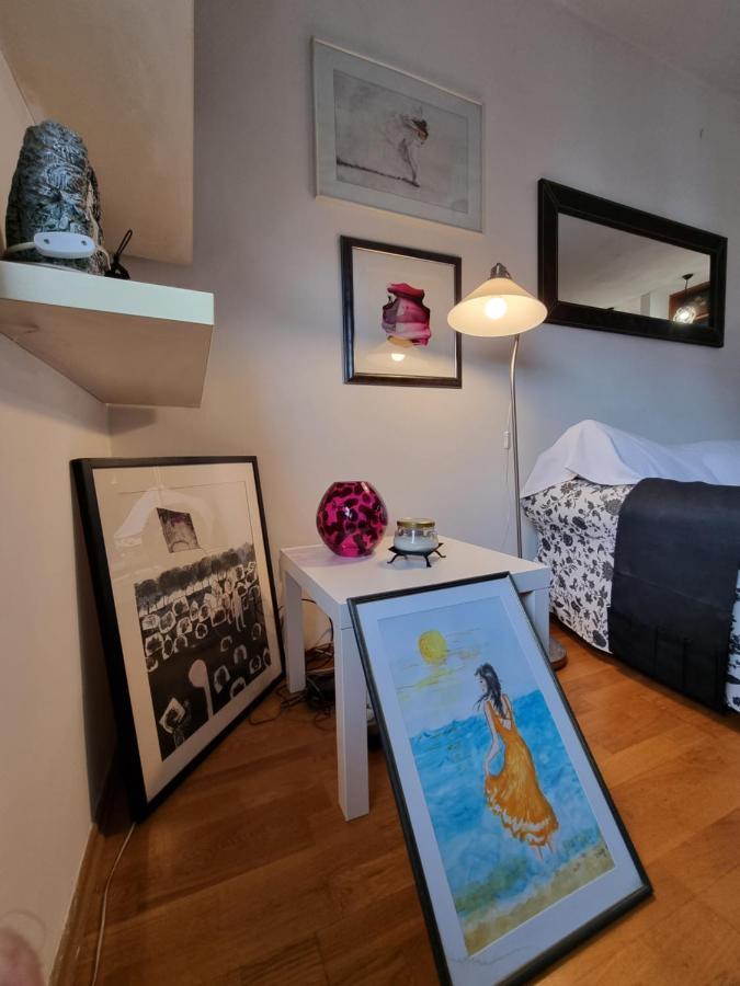 One Bedroom Centre Apartment ポドゴリツァ エクステリア 写真